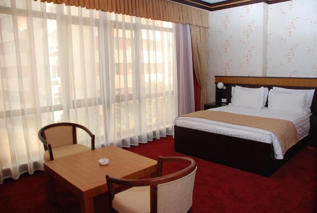 Alp Inn Hotel Baku Zimmer foto